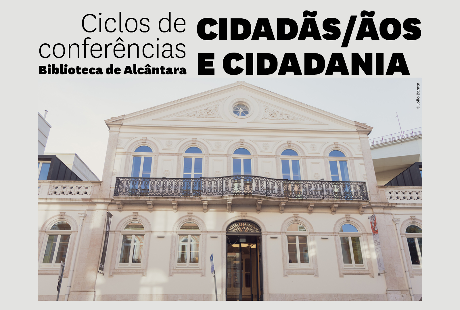 Imagem com a fachada principal da Biblioteca de Alcântara.